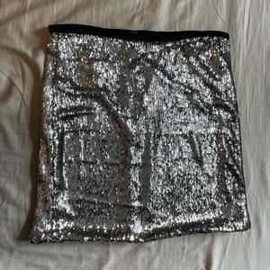 Silver sequin skirt with velvet trim, Forever21, M